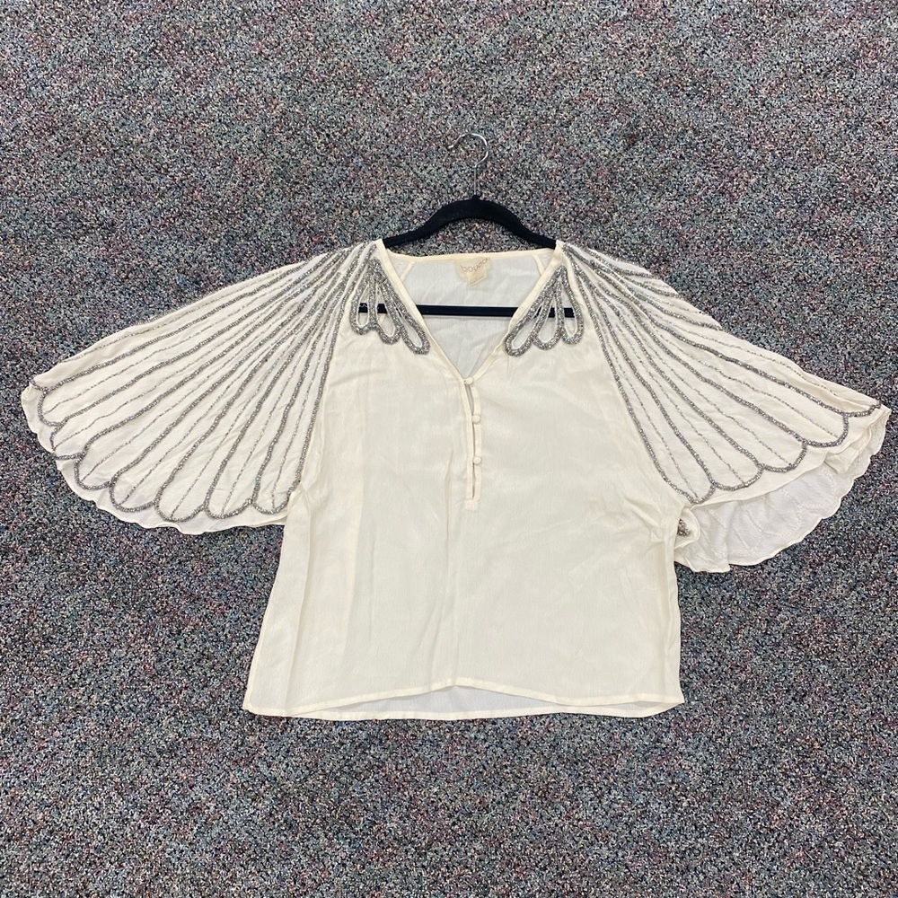 BOYOD Cream Batwing Sleeve Beaded Blouse Size Large